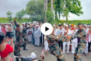 army jawans dance in ashadhi wari