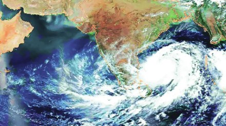 Loksatta History of Geography Meteorological England House of Commons