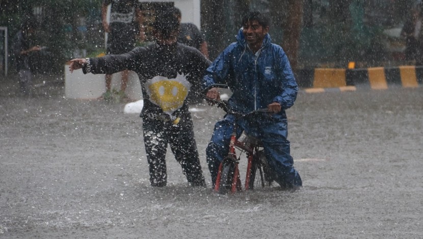 Incessant Rain in City, Suburbs and MMR areas since yesterday. IMD has forecast of likelihood of heavy rains in isolated areas in and around Mumbai.