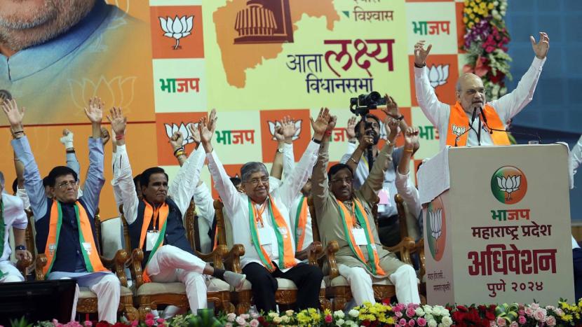 Mahavikas Aghadi heavily criticized in BJP convention