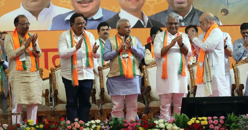 Mahavikas Aghadi heavily criticized in BJP convention