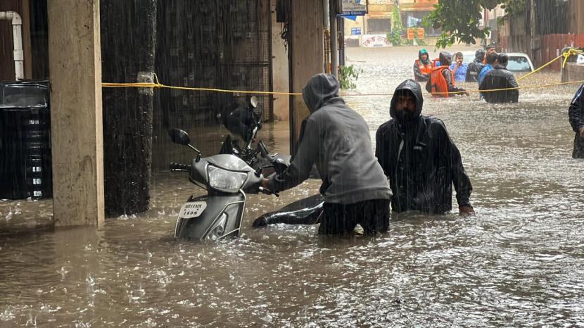 Pune Heavy Rainfall Alert Today in Marathi