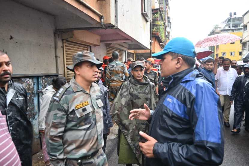 Pune Heavy Rainfall Tapovan Warje Pune Rescue Operation in Marathi