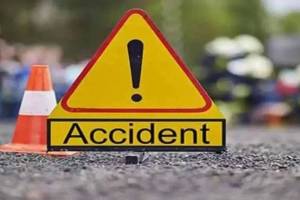 three devotees from titwala killed in road accident