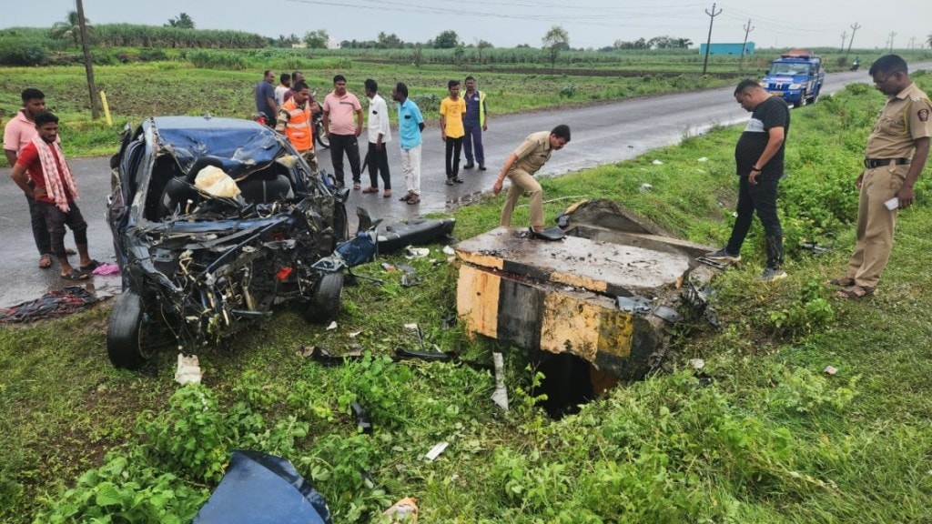 5 telangana youth killed in car accident
