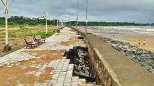 Mumbai, sea wall, footpath, Aksa Beach Beach, Malad, heavy rains, Maharashtra Maritime Board, erosion, CRZ rules, environmentalists, National Green Tribunal, Mumbai news, marathi news, latest news,