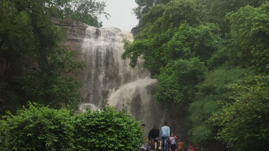 navi Mumbai gavli dev waterfall