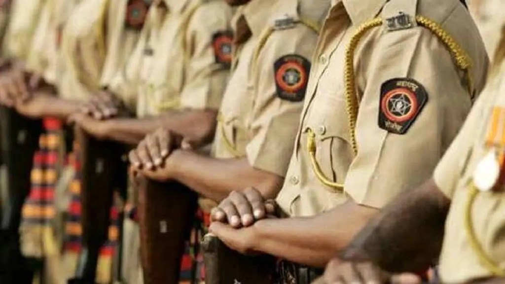 maharashtra police vacancy marathi news