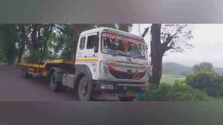 Phondaghat, Traffic Resumes on Phondaghat, Road Work Completion in Phondaghat, Heavy Vehicles Allowed in Phondaghat, Sindhudurg, Kolhapur,