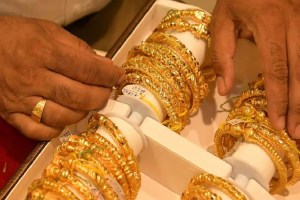 Big fall in gold price in five days Nagpur