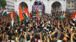 Hardik Pandya grand welcome, Hardik Pandya