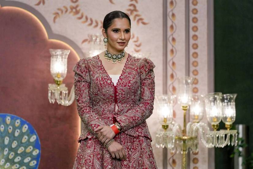 Sania Mirza in auspicious Ashirwad ceremony