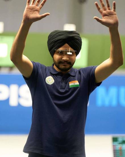 Sarabjot Singh Won Bronze Medal