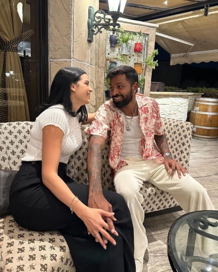 Hardik Pandya Natasha first meeting