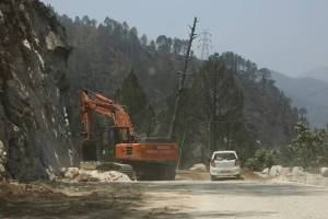 landslide, Kedarnath yatra, gaurikund, dead, injured