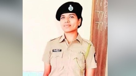 Trainee pratiksha bhosle police officer commits suicide due to lover betrayal Nagpur