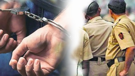 manager arrested for beating police constable in andheri bar mumbai