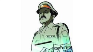 A policeman assaulted a PMP driver along with a carrier Pune