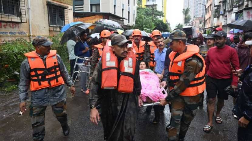 Mumbai Pune Maharashtra Heavy Rain Alert Today in Marathi