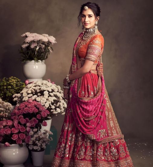 radhika merchant wore manish malhotra bandhani lehenga