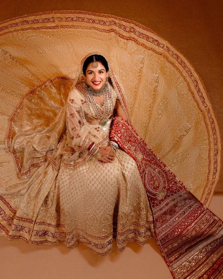 radhika merchant wedding look