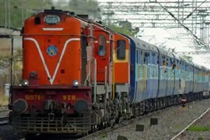 Pune Mumbai train canceled due to heavy rain pune