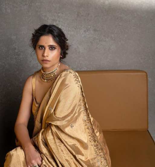 sai tamhankar paithani saree look