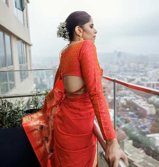 sai tamhankar paithani saree look