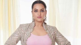 Sonakshi praised director Aditya Sarpotdar