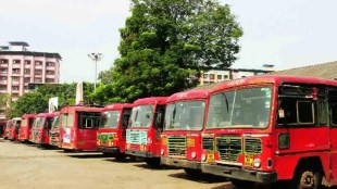 Heavy Rains Disrupt Konkan Railway Services, konkan railway, Konkan Railway Services, ST Buses Deployed for Stranded Passengers, st bus for Stranded Passengers in konkan railway,