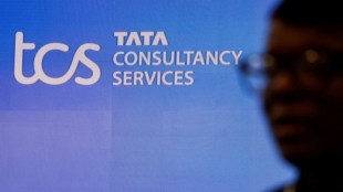 tcs net profit rises 8 7 percent to rs 12040 crore in q1