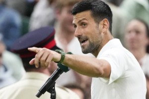 Djokovic Slams Disrespectful Wimbledon Crowd,
