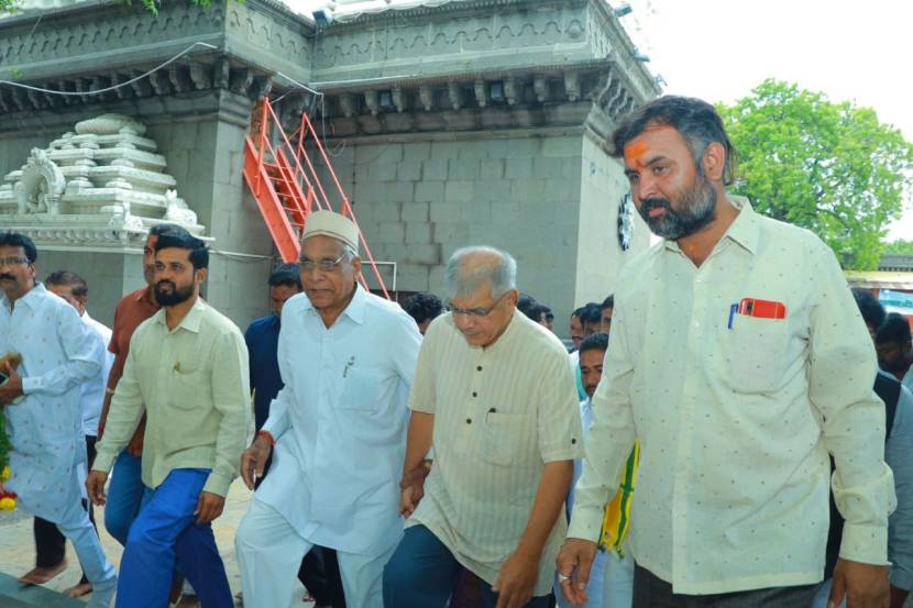 Prakash Ambedkar on ladki bahin Money