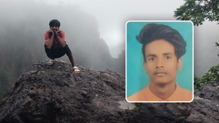 youth died, toranmal, hill station, photographs, marathi news, latest news