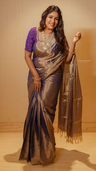 Akshaya Deodhar Purple Saree Look