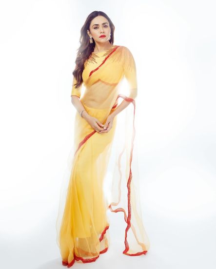 Amruta Khanvilkar Yellow Saree Look