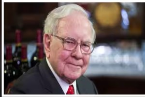 Berkshire Hathaway holds 276 9 billion in uninvested cash