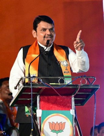 Devendra Fadnavis News