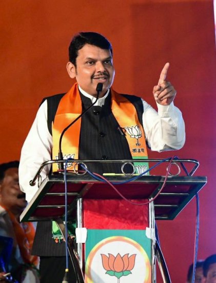  Devendra Fadnavis News