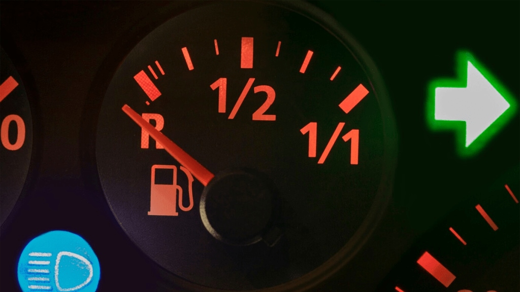 Fuel Consumption in Vehicle avoid these 5 mistakes to better mileage and save fuel