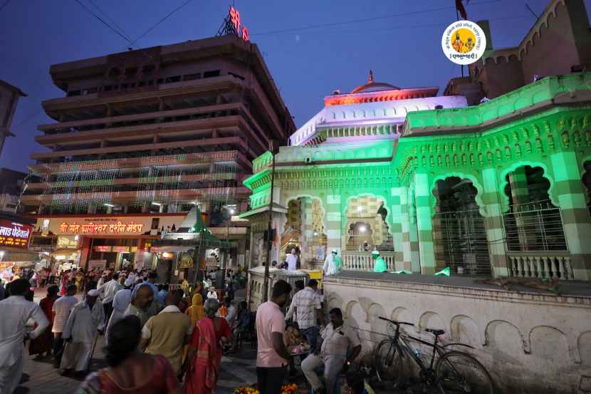 Independence Day 2024 Vitthal Rukmini Temple Pandharpur