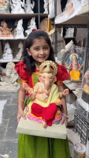 Myra Vaikul Ganeshotsav 2024 Look