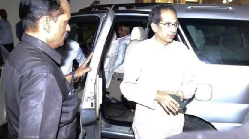 uddhav thackeray convoy attack