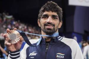 bronze medalist wrestler Aman Sehrawat lost 4.6 kg in 10 hours