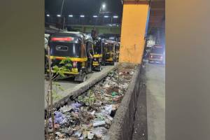 Liquor bottles, Dombivli East Railway Station,