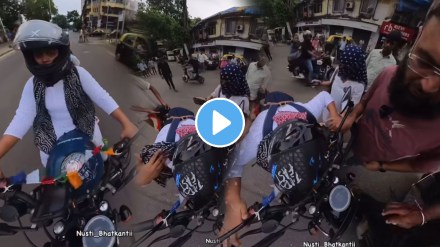 dupatta gets stuck in bike's wheel