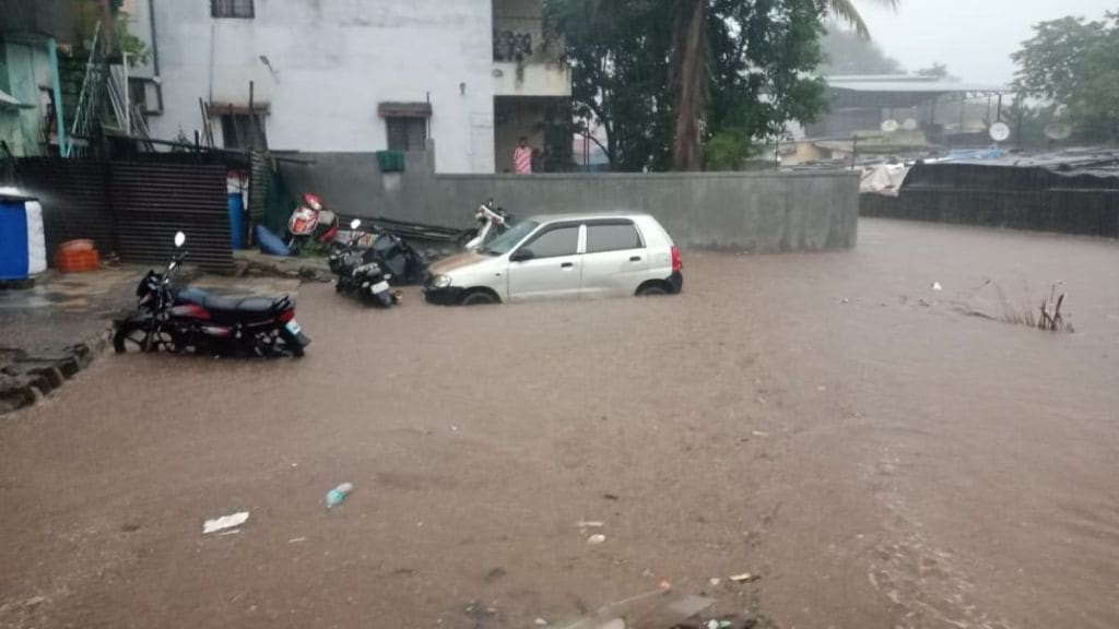 Stormy rain in Satara city