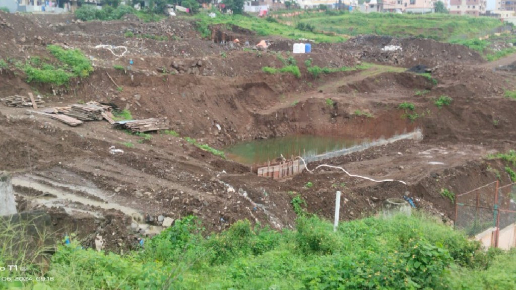 Two children died after drowning in a pit at a construction site in Shivajinagar area of ​​Satpur nashik