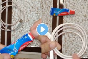 Jugaad Video | how to clean charger cable with the help of toothpaste