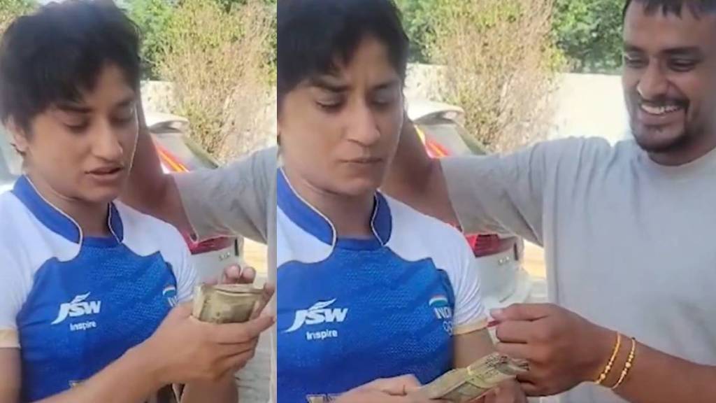 Vinesh Phogat Celebrates Rakshabandhan with Brother and Gets Special Gift Video